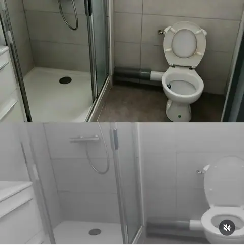 Une salle de bain avec douche et toilettes, en deux photos